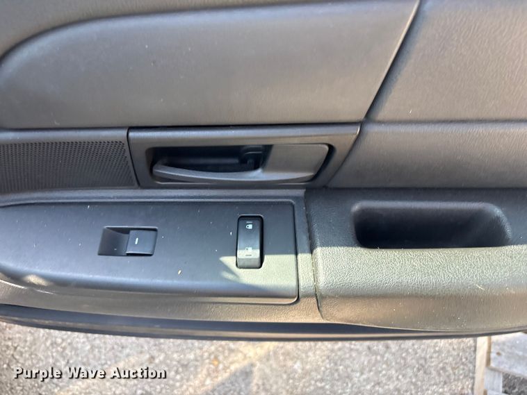 image for item FB8654 2011 Ford Crown Victoria Police Interceptor 