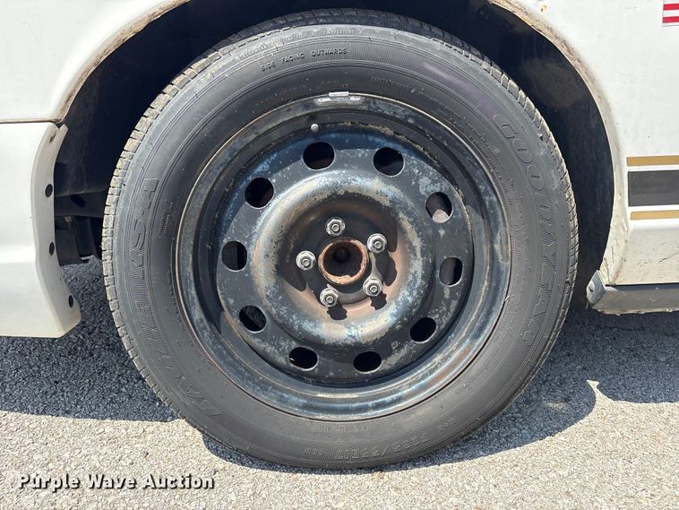 image for item FB8654 2011 Ford Crown Victoria Police Interceptor 