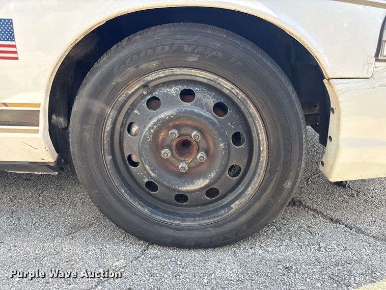 image for item FB8654 2011 Ford Crown Victoria Police Interceptor 