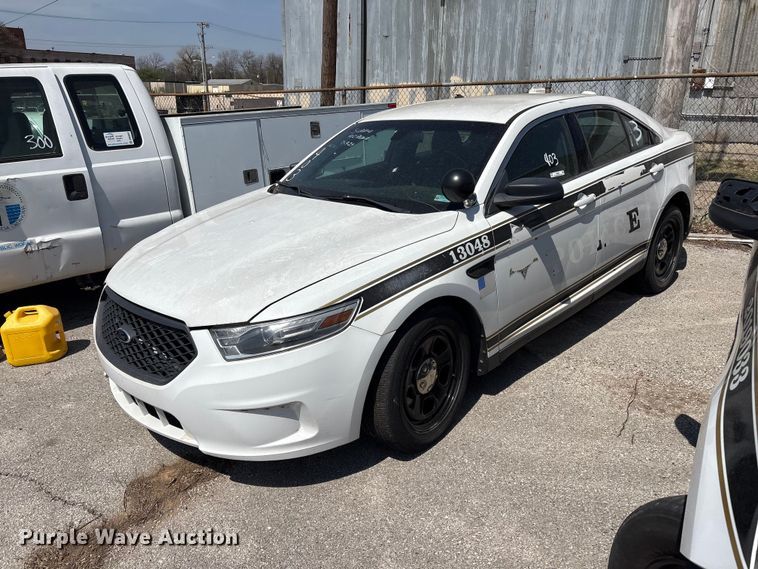 image for item FB8655 2013 Ford Taurus Police Interceptor 