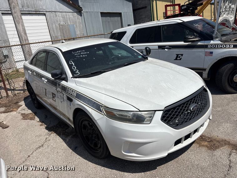 image for item FB8655 2013 Ford Taurus Police Interceptor 