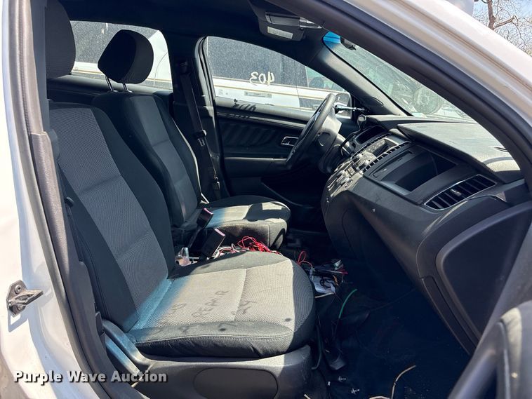 image for item FB8655 2013 Ford Taurus Police Interceptor 