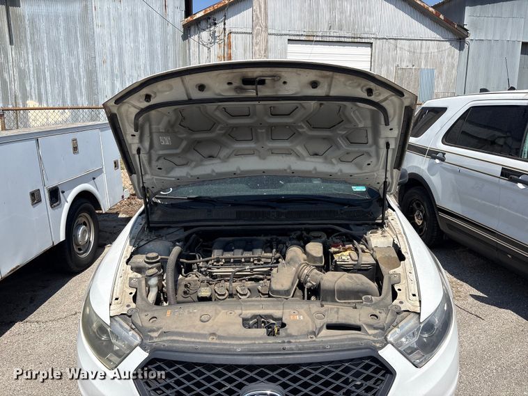 image for item FB8655 2013 Ford Taurus Police Interceptor 