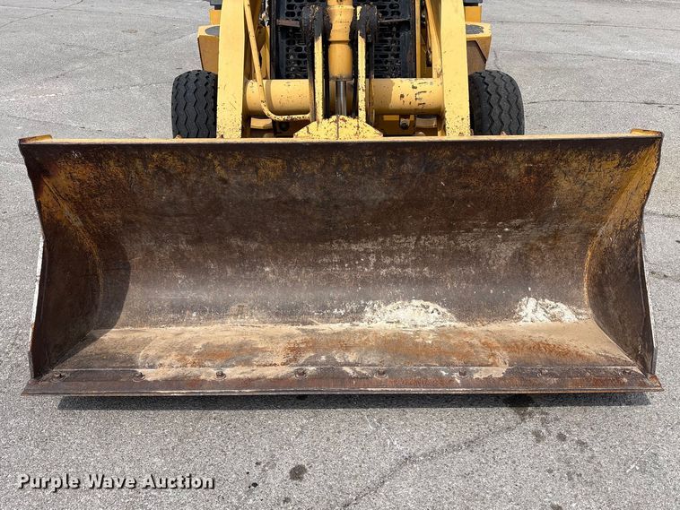 image for item FB8657 2001 John Deere 310SG backhoe