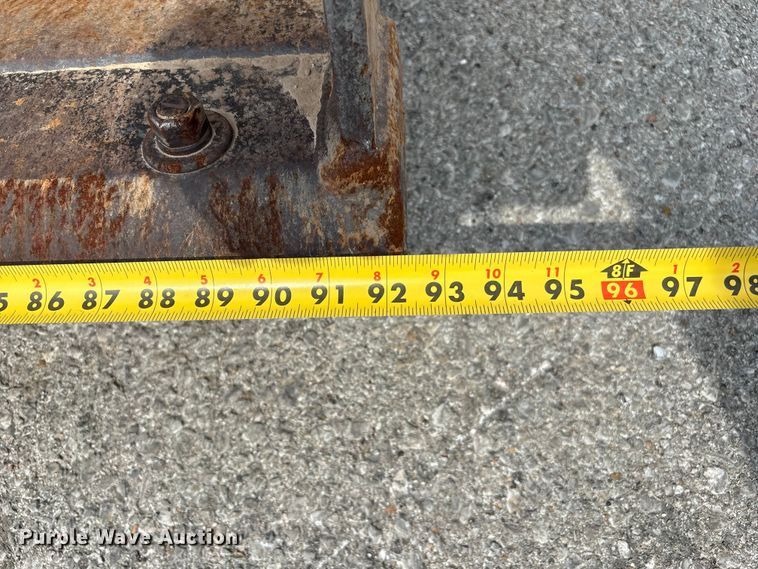 image for item FB8657 2001 John Deere 310SG backhoe