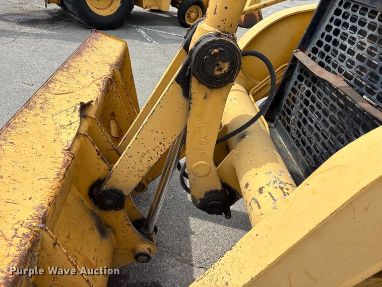 image for item FB8657 2001 John Deere 310SG backhoe