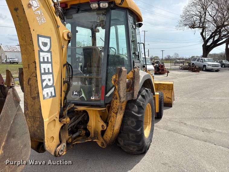 image for item FB8657 2001 John Deere 310SG backhoe