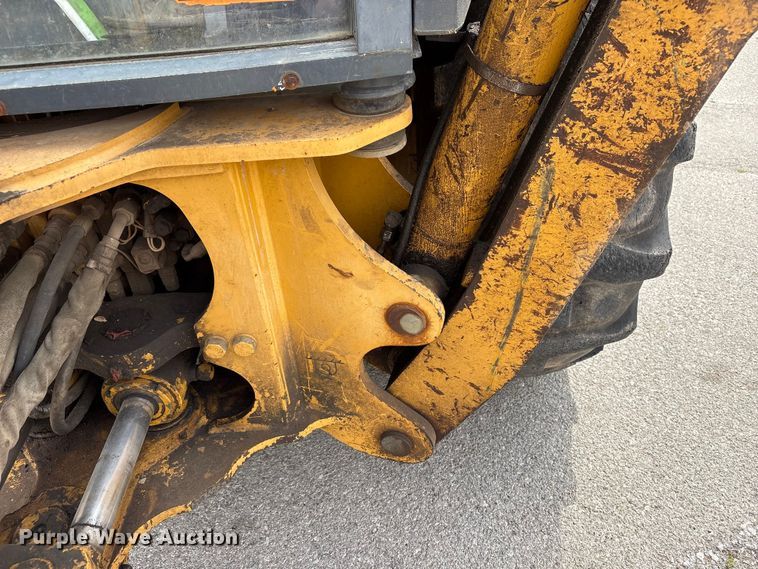 image for item FB8657 2001 John Deere 310SG backhoe