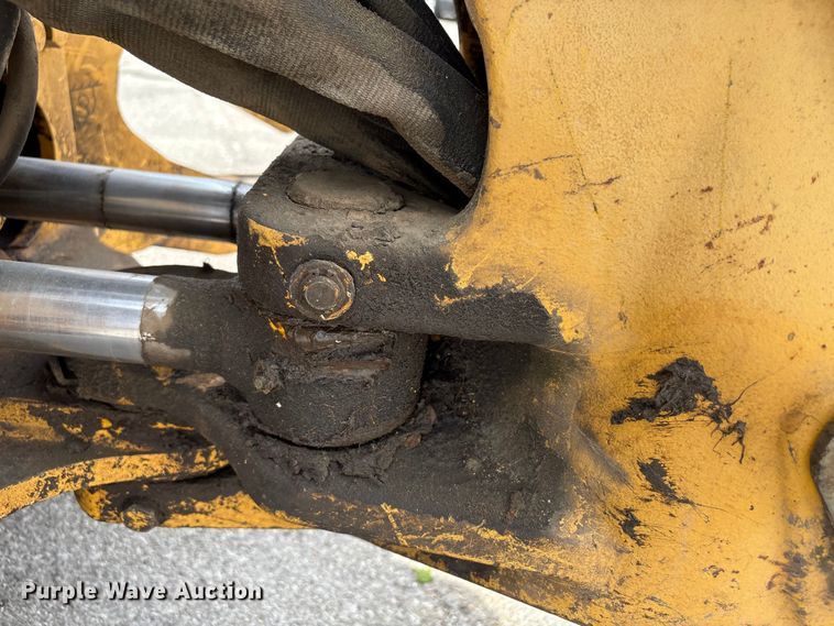 image for item FB8657 2001 John Deere 310SG backhoe