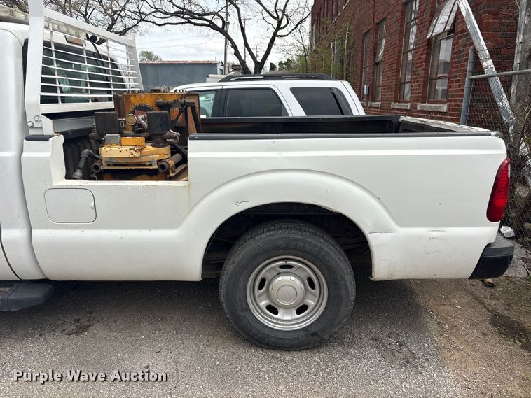 image for item FB8658 2015 Ford F250 Super Duty pickup truck