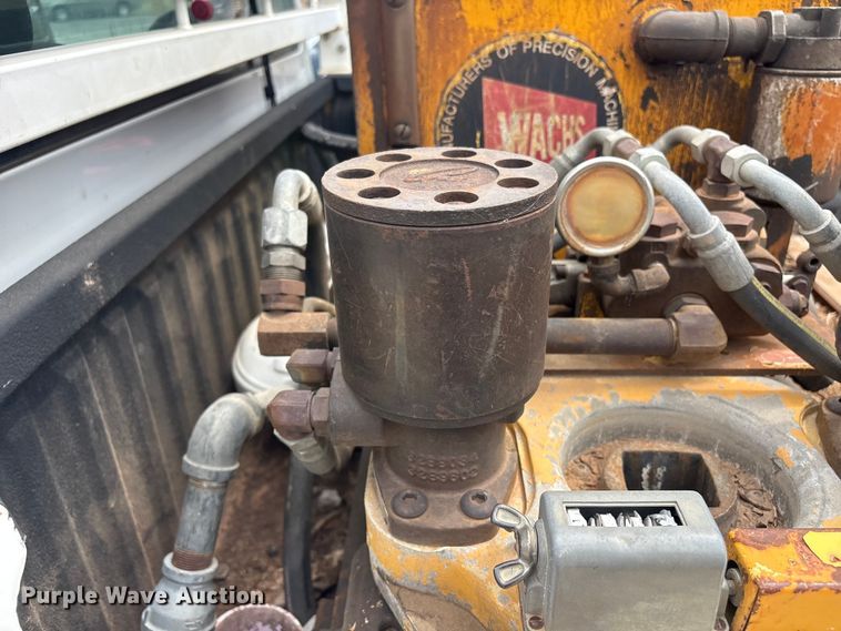 image for item FB8658 2015 Ford F250 Super Duty pickup truck