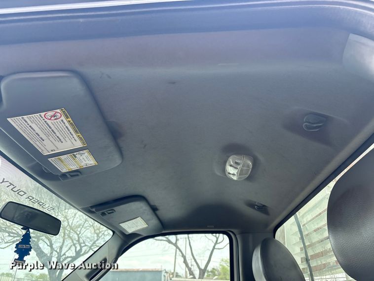 image for item FB8658 2015 Ford F250 Super Duty pickup truck