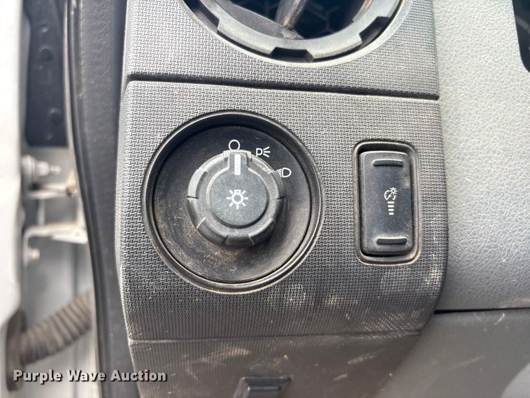 image for item FB8658 2015 Ford F250 Super Duty pickup truck