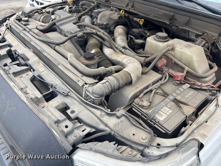 image for item FB8658 2015 Ford F250 Super Duty pickup truck