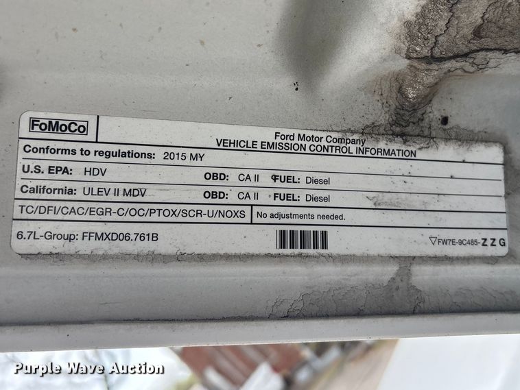 image for item FB8658 2015 Ford F250 Super Duty pickup truck