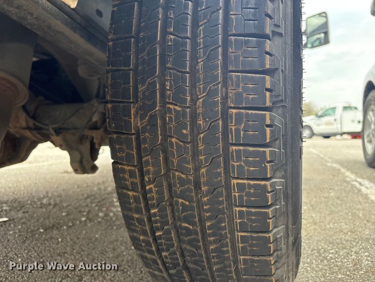 image for item FB8658 2015 Ford F250 Super Duty pickup truck