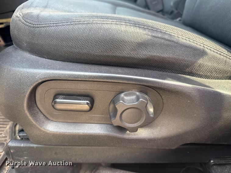 image for item FB8659 2017 Ford Explorer Police Interceptor SUV