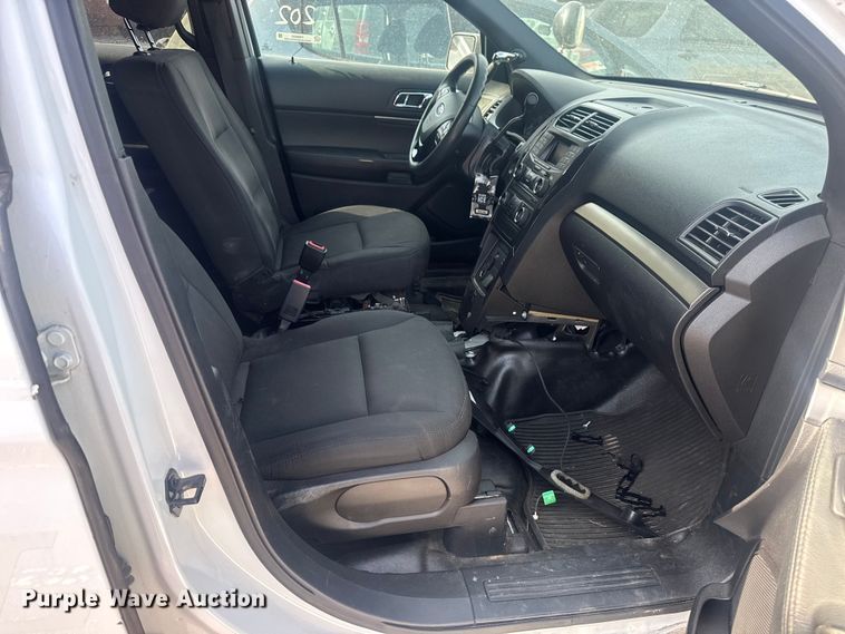 image for item FB8659 2017 Ford Explorer Police Interceptor SUV