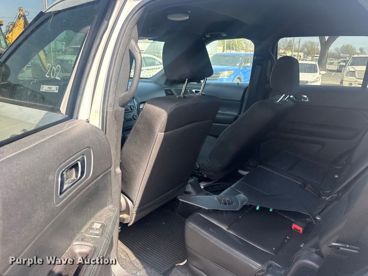 image for item FB8659 2017 Ford Explorer Police Interceptor SUV