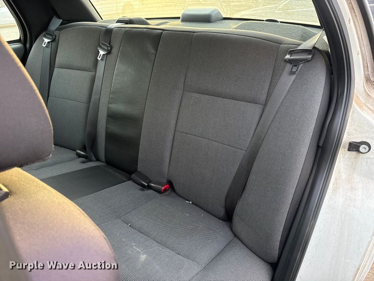 image for item FB8660 2011 Ford Crown Victoria Police Interceptor 