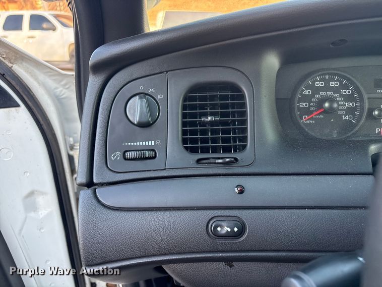 image for item FB8661 2011 Ford Crown Victoria Police Interceptor 