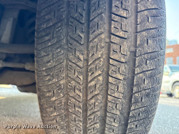 image for item FB8661 2011 Ford Crown Victoria Police Interceptor 