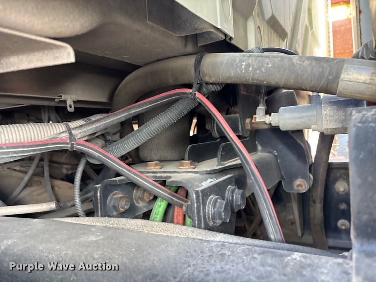 image for item FB8662 2011 International WorkStar 7400 dump truck