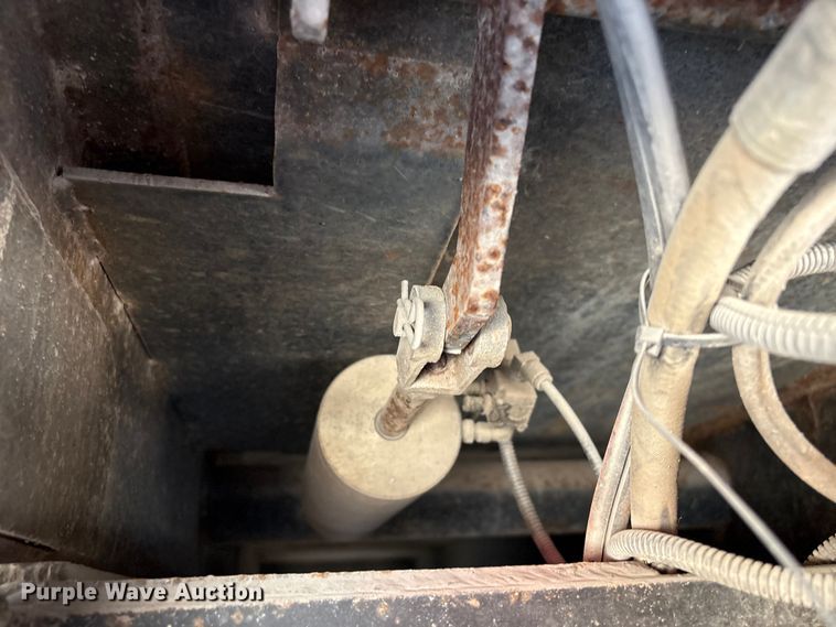 image for item FB8662 2011 International WorkStar 7400 dump truck