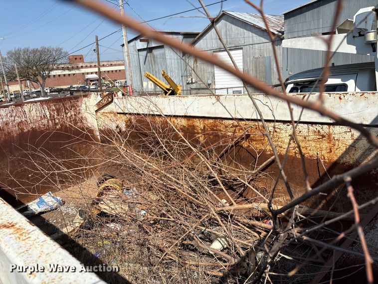 image for item FB8662 2011 International WorkStar 7400 dump truck