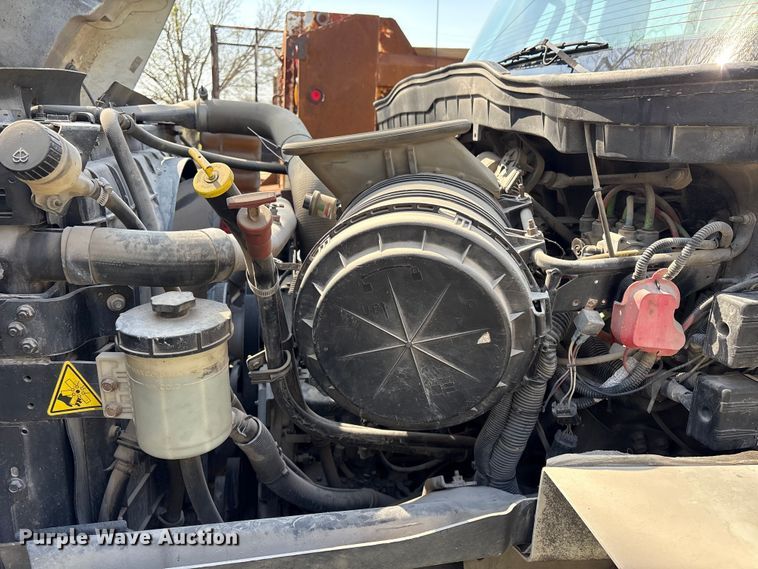 image for item FB8662 2011 International WorkStar 7400 dump truck