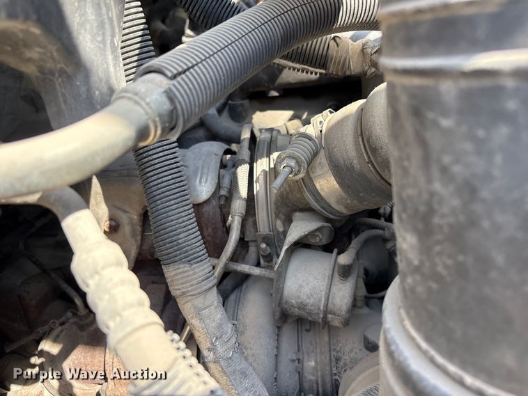 image for item FB8662 2011 International WorkStar 7400 dump truck