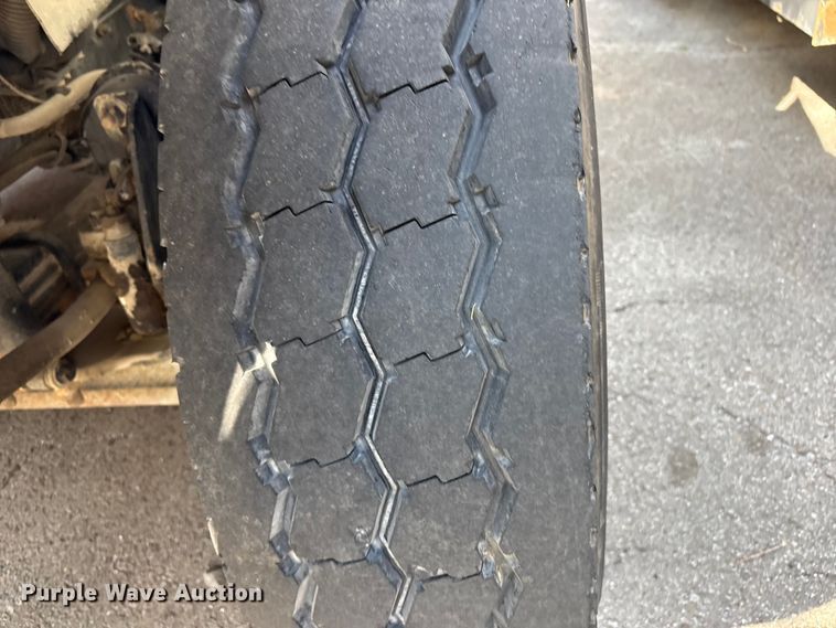 image for item FB8662 2011 International WorkStar 7400 dump truck