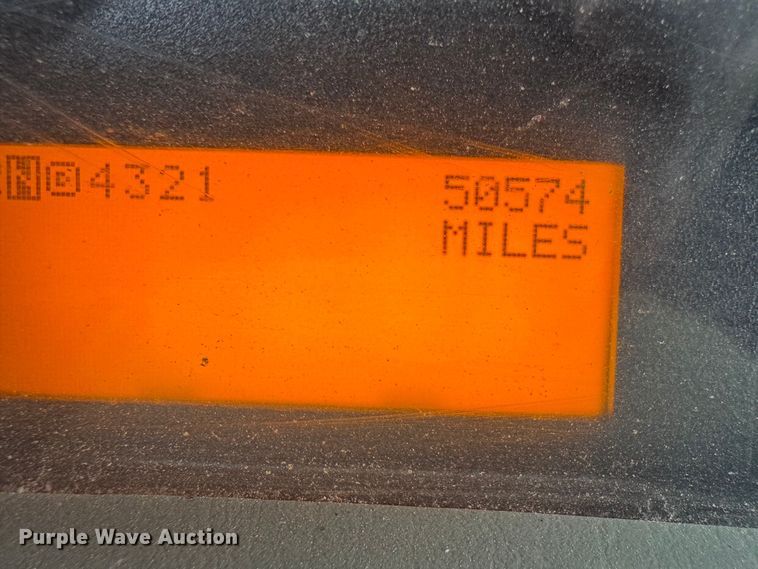 image for item FB8662 2011 International WorkStar 7400 dump truck