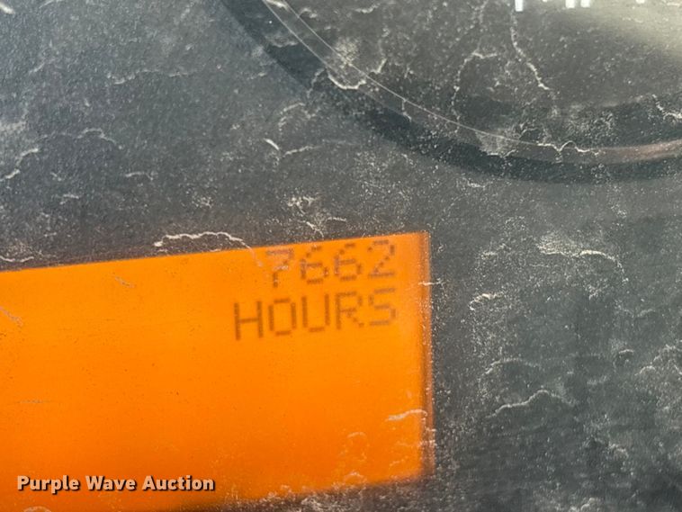 image for item FB8663 2011 International WorkStar 7400 dump truck