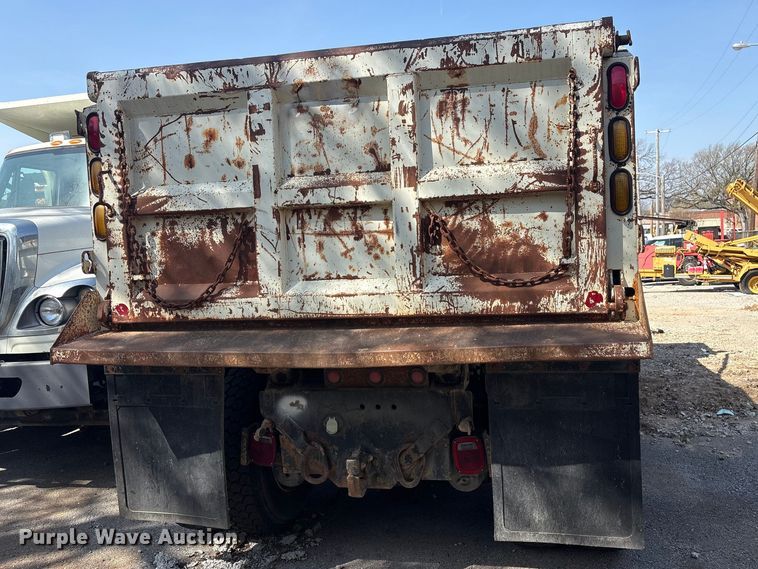 image for item FB8664 2009 International WorkStar 7400 dump truck