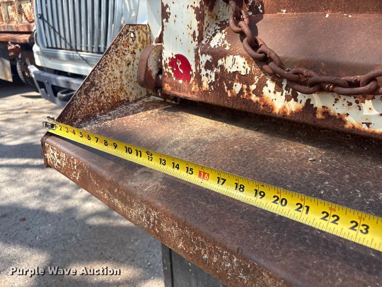 image for item FB8664 2009 International WorkStar 7400 dump truck