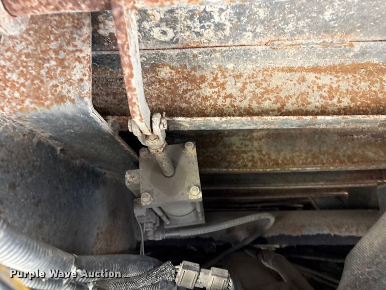 image for item FB8664 2009 International WorkStar 7400 dump truck