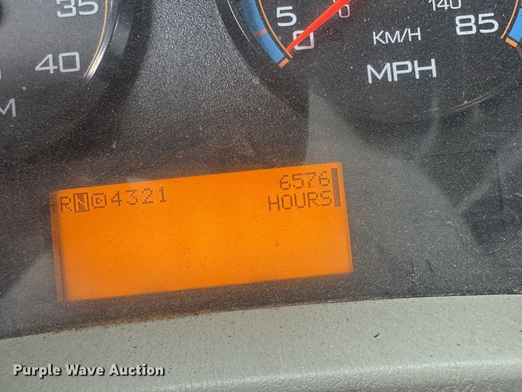 image for item FB8664 2009 International WorkStar 7400 dump truck