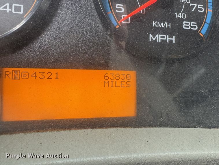 image for item FB8664 2009 International WorkStar 7400 dump truck