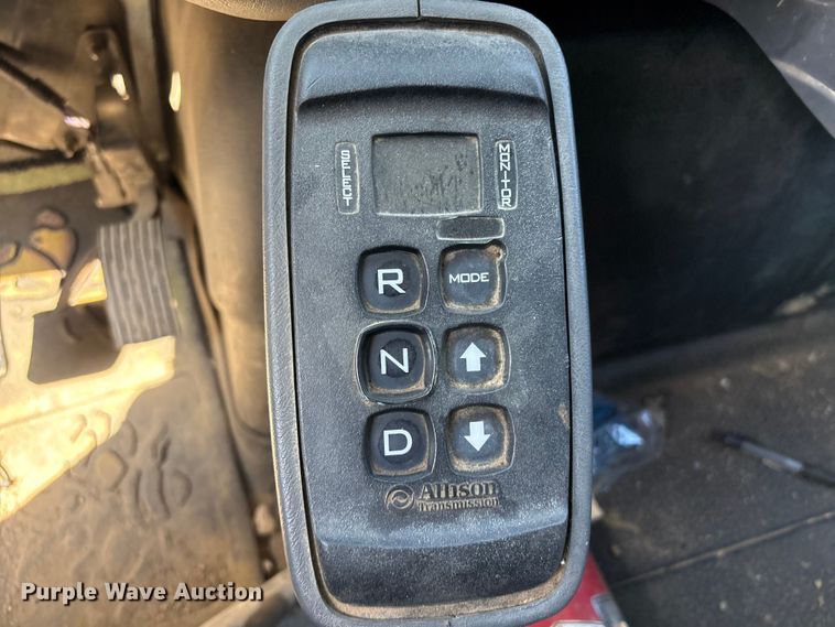 image for item FB8664 2009 International WorkStar 7400 dump truck