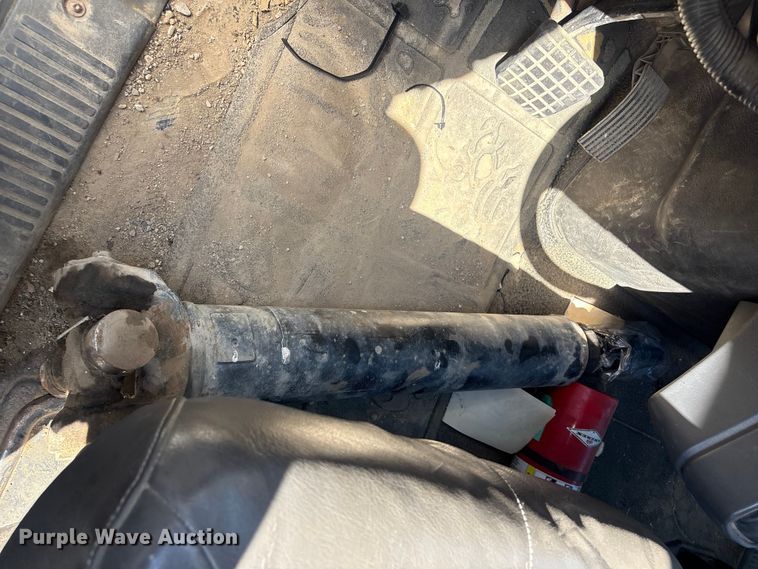 image for item FB8664 2009 International WorkStar 7400 dump truck