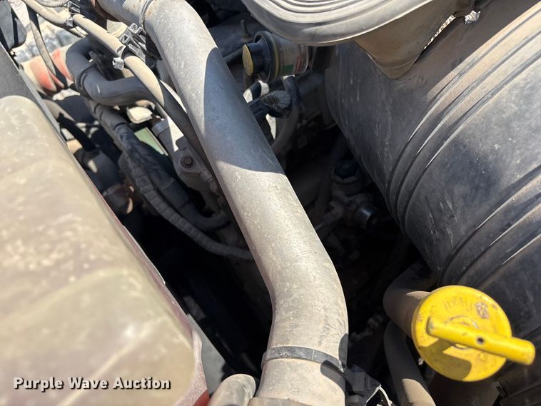 image for item FB8664 2009 International WorkStar 7400 dump truck