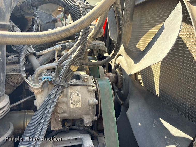 image for item FB8664 2009 International WorkStar 7400 dump truck