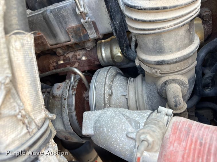 image for item FB8664 2009 International WorkStar 7400 dump truck