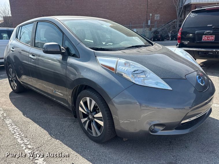 image for item FB8665 2017 Nissan Leaf 