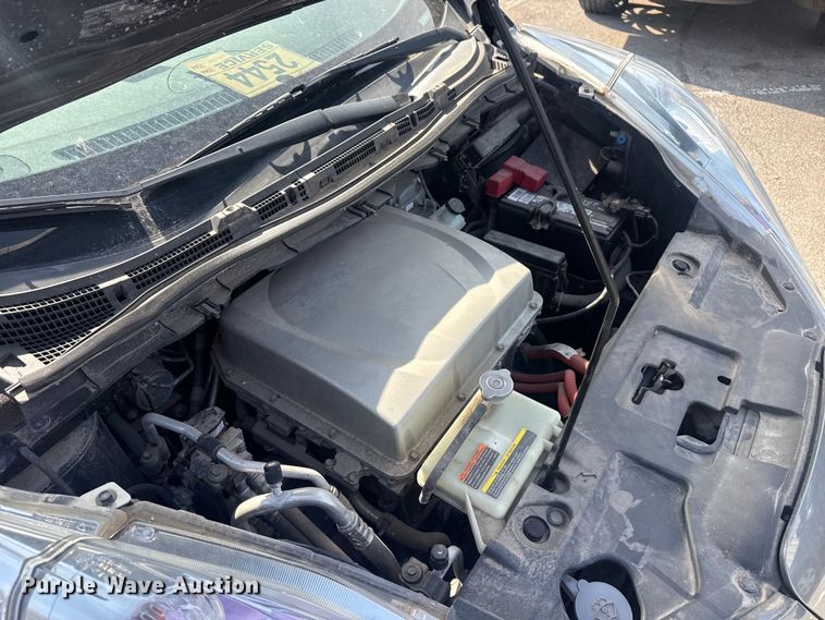 image for item FB8665 2017 Nissan Leaf 