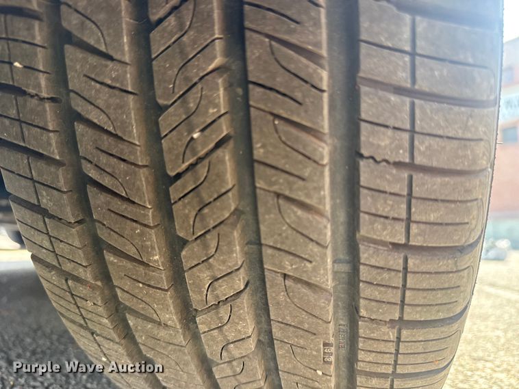 image for item FB8665 2017 Nissan Leaf 