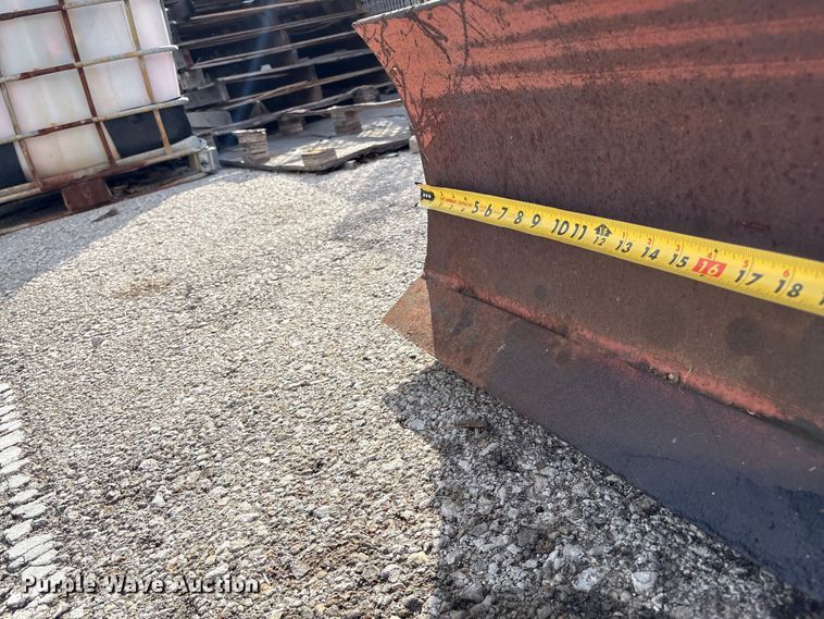 image for item FB8666 1995 Ditch Witch 3500 trencher