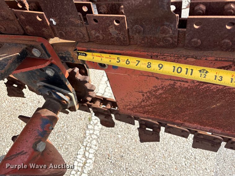 image for item FB8666 1995 Ditch Witch 3500 trencher