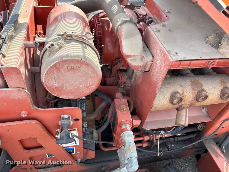 image for item FB8666 1995 Ditch Witch 3500 trencher